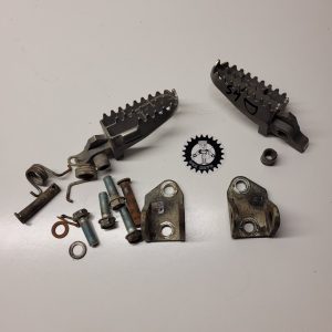 cale pied gauche suzuki 450 rmz 2006