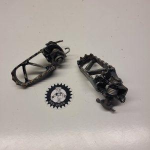 cales pieds ktm 50 sx 2001