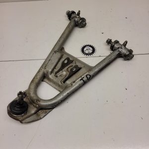 triangle inferieur droit yamaha 250 raptor