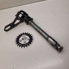 axe selecteur honda 125 cr 1988