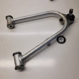 triangle supérieur gauche suzuki 400 ltz
