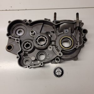 carter moteur droit ktm 300 exc 2004