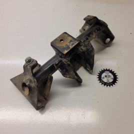 support moteur polaris 500 predator