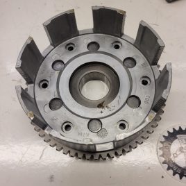 cloche embrayage ktm 125 gs 86-91 502