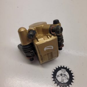 etrier avant droit masai a450