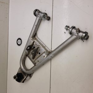 triangle inferieur gauche yamaha 250 raptor