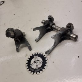 fourchettes yamaha 100 rt