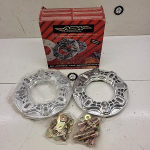elargisseur de voie ajustable 136-156mm neuf