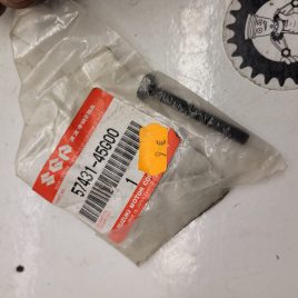 vis poignée 57431-45G00 suzuki 450 ltr