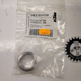 entretoise neuve ktm 640 690 duke 54633014100