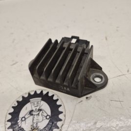 regulateur honda 450 crf 2014
