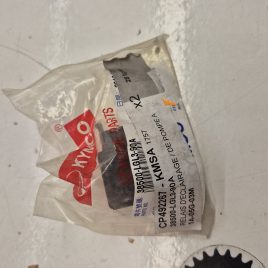 relais eclairage/pompe essence/warning neuf kymco 450-700 uxv mxu 38500-LGL3-90A