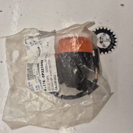 clignotant avant gauche neuf kymco 50 150 mxer 33450-LLB1-E00