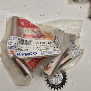 entretoise de bras inferieur x4  neuve kymco 400-700 maxxer mxu