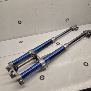 fourche en l'état kawasaki 125 1993