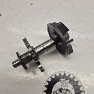 axe de pompe a eau yamaha 250 yz 2004