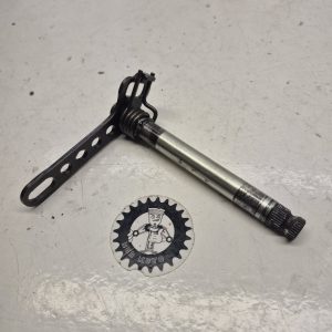 axe de selecteur honda 450 crf 2009