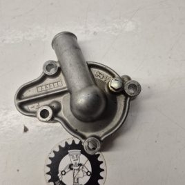 covuercle pompe a eau yamaha 125 yz 2014