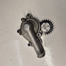 couvercle pompe a eau yamaha 250 yzf 2003