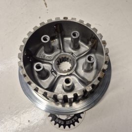 noix embrayage yamaha 250 yzf 2003 5NL00