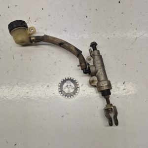 maitre cylindre suzuki 85 rm