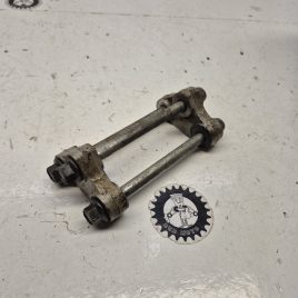 support moteur suzuki 450 rmz 2010