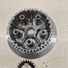 noix d’embrayage honda 125 cr 1998