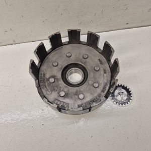 cloche embrayage en l'etat ktm 250 egs exc 1998  58132001000