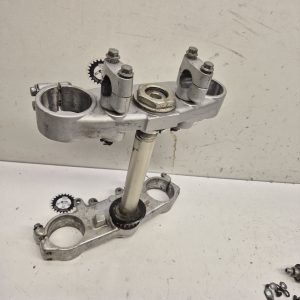 té de fourche yamaha 125 yz 1993